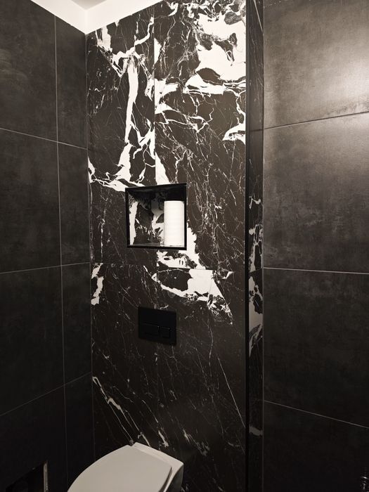 Gresie Neagra inserții albe