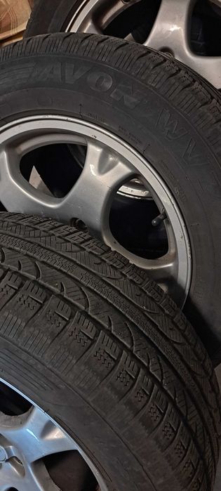 Оригинални джанти Subaru 16ки със зимни гуми