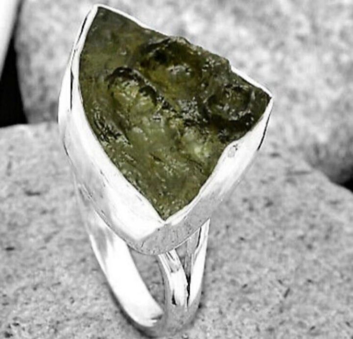 Inel argint moldavite natural și brățară malachit naturala