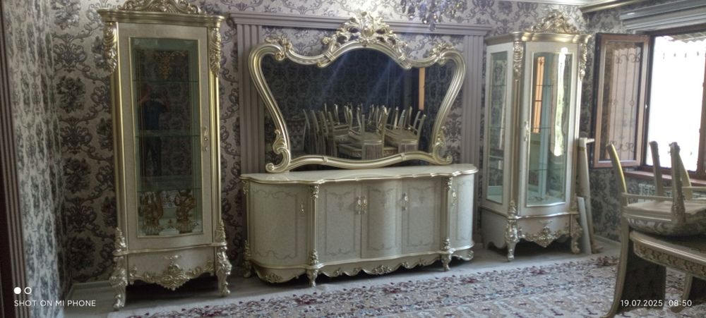 Мебель .Комод и пеналл