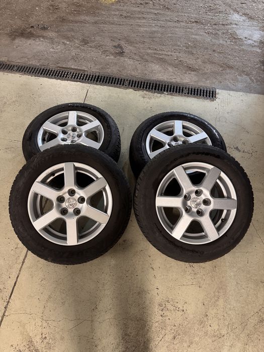 Set 4 cauciucuri + jante