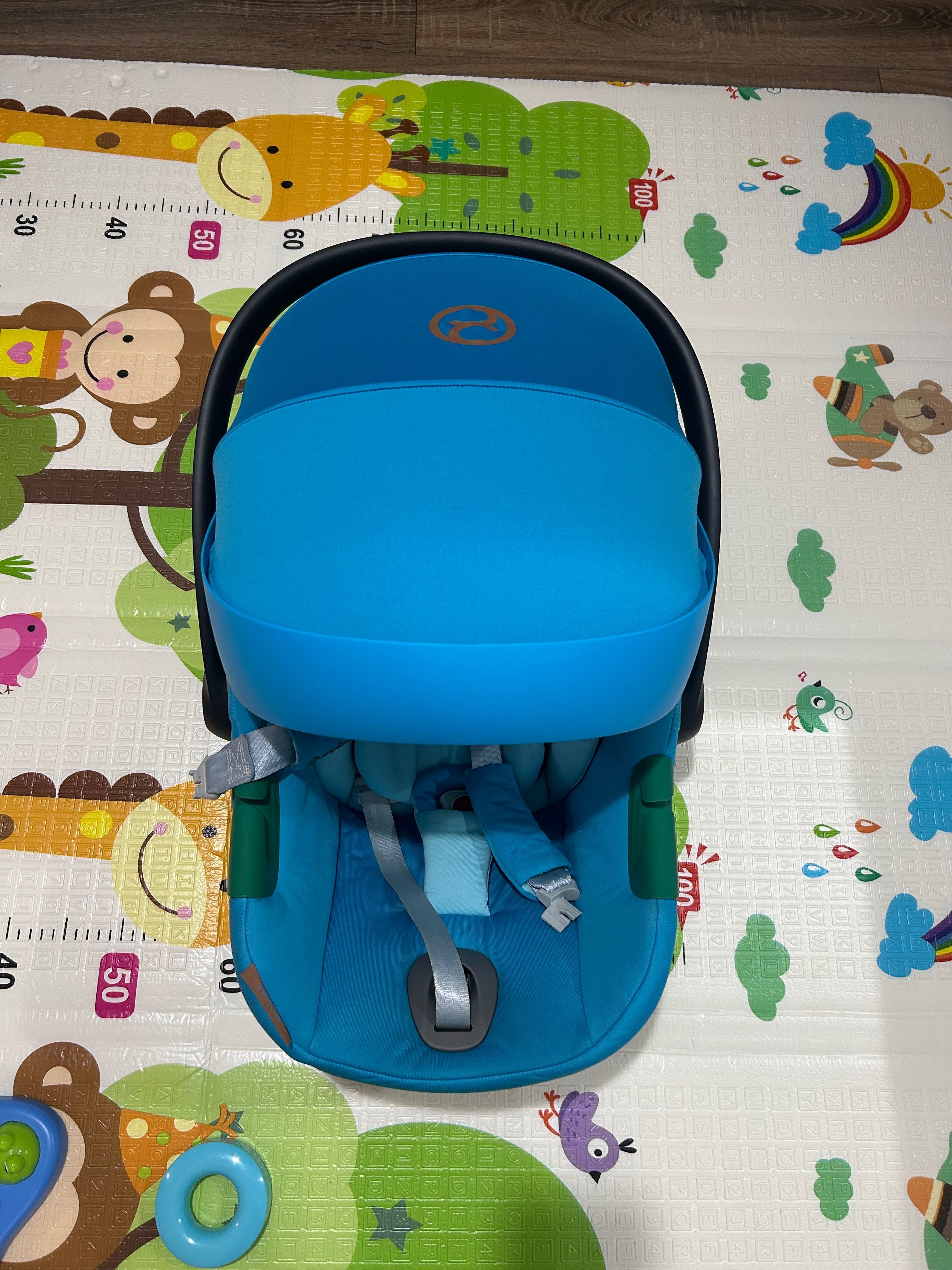Scoica auto Cybex + adaptori pentru cărucior