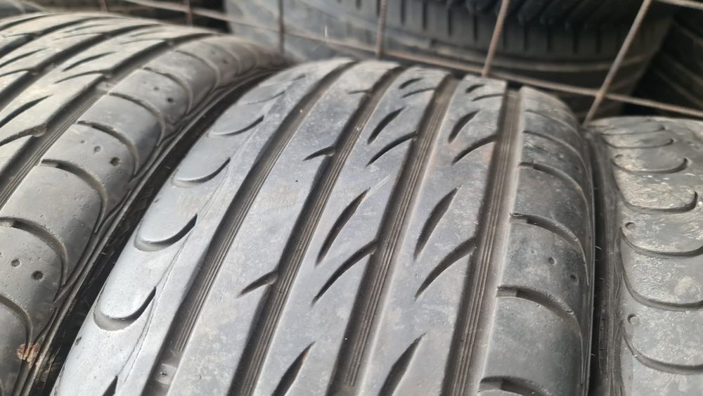 215 45 17 Syron 4 anvelope vara ca noi