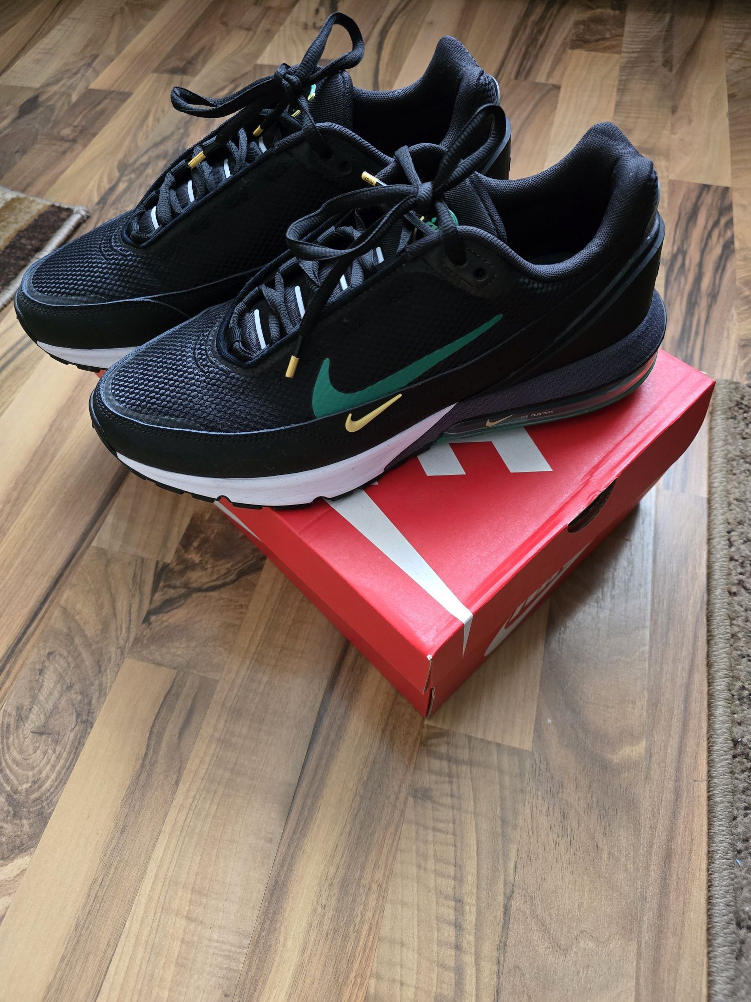 Nike Air Max Pulse