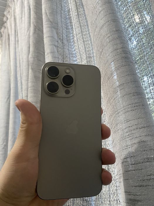 iPhone 15 Pro Max