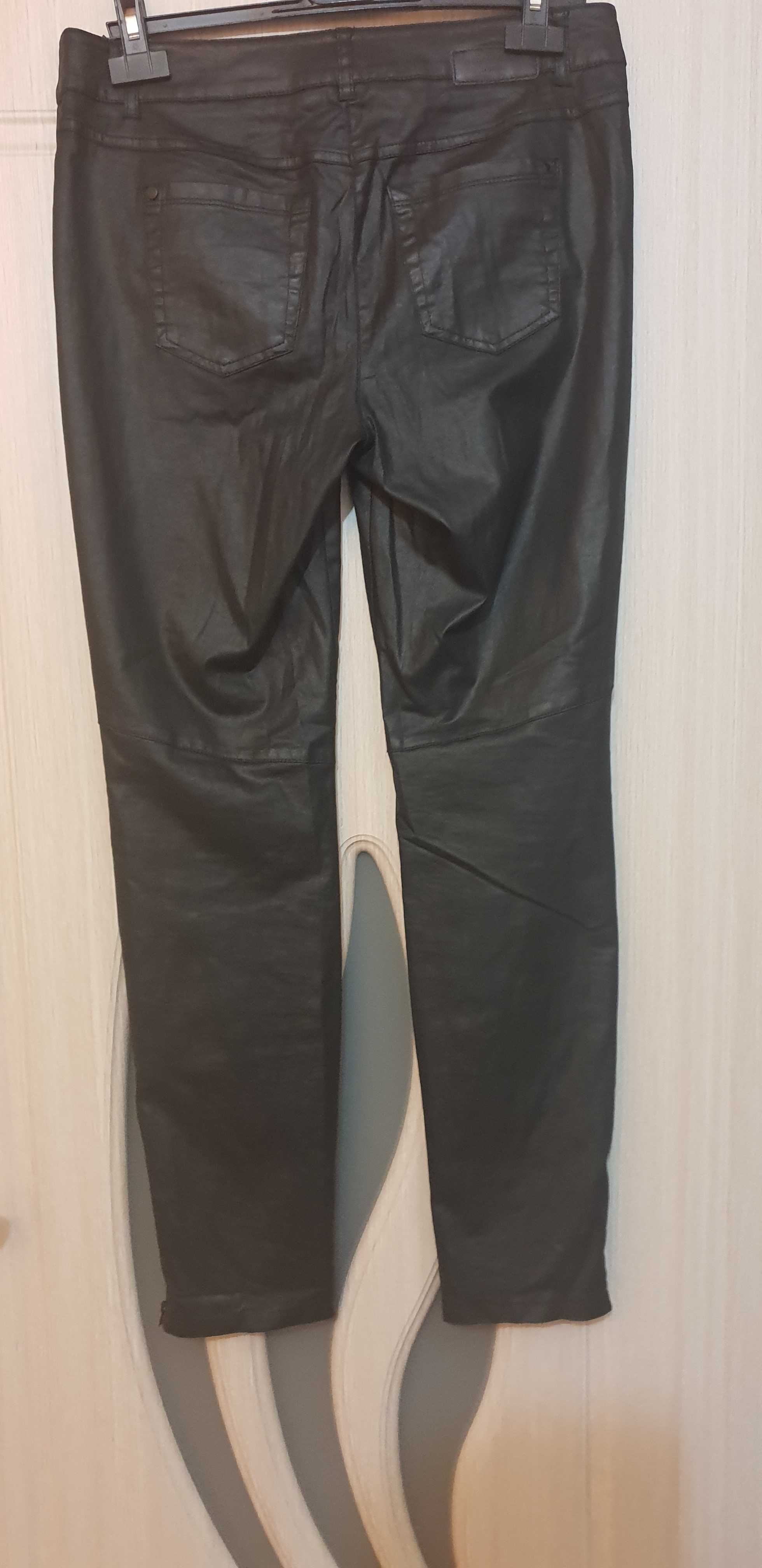 Pantaloni cerati/imitatie piele M/L Gerry Weber