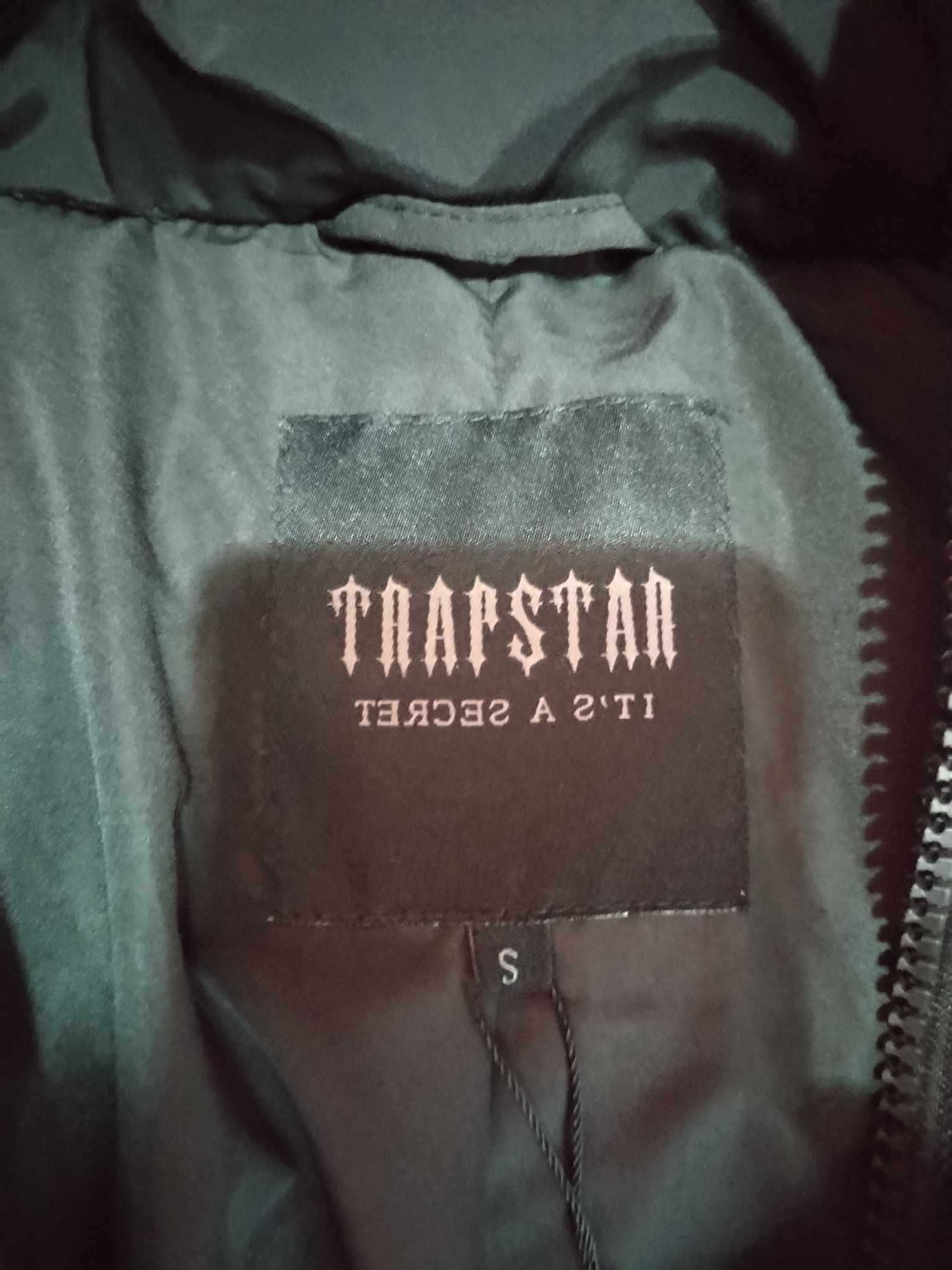 Vand Geaca Trapstar!