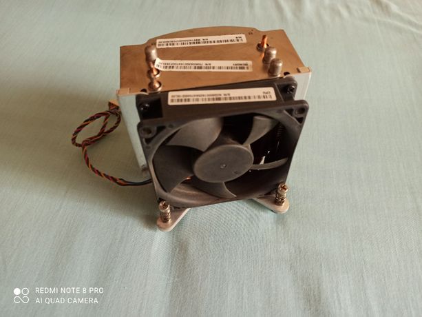 Cooler ventilator cu radiator cu miez de cupru pentru o racire f buna