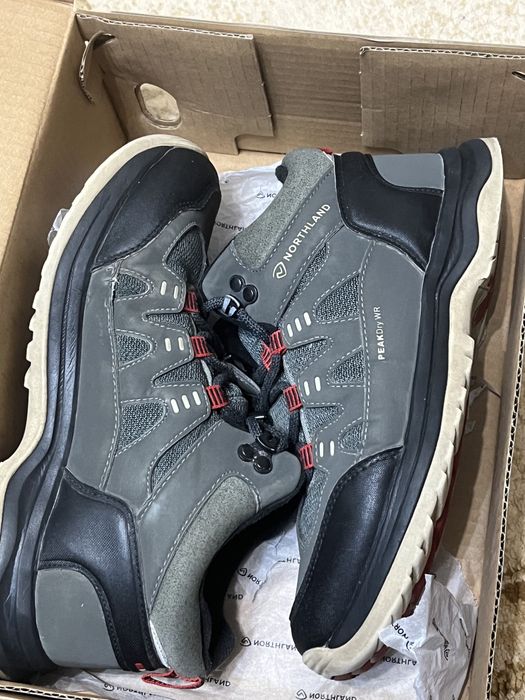 Продам зимние NORTHLAND moose mid b