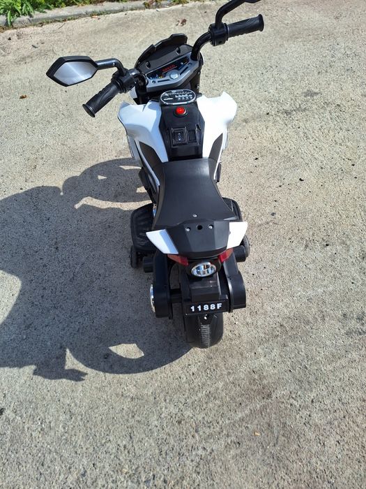 Детски мотор с батерия