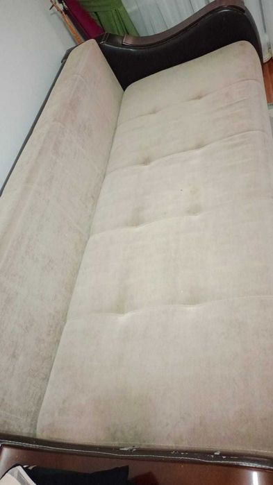 Продается диван в отличном состоянии