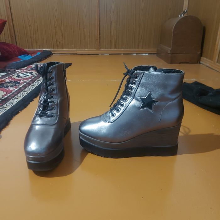Продам Туфли, ботинки