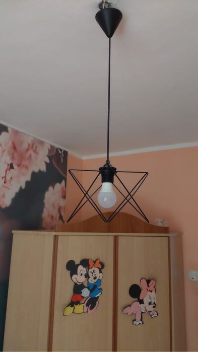 Lustra cu model geometric