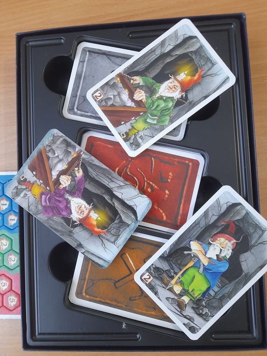 Продавам настолна игра „Саботьор“