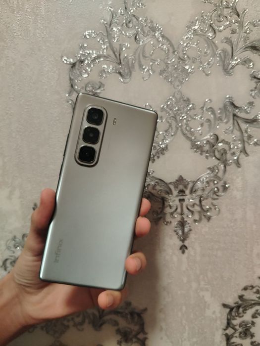 Infinix hot 50 Pro+ 8+8/256 gb