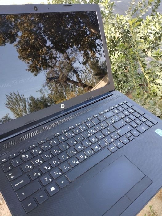 Noutbuk HP celeron