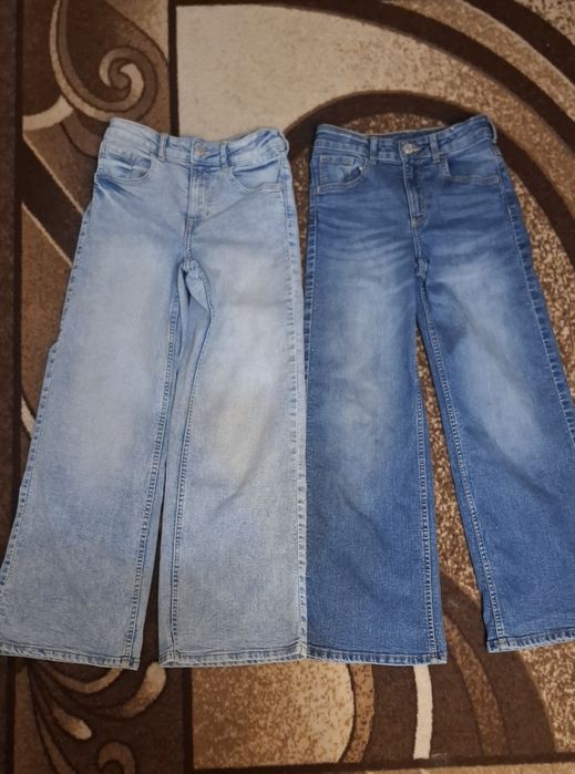 Детски дънки за момичета!Двата чифта за 40.00лв.