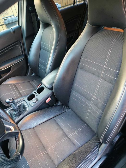 Mercedes A180 An 2013 Benzina