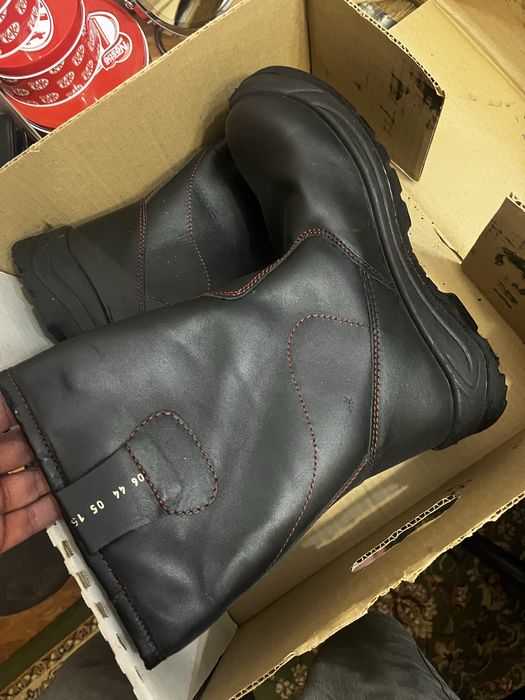 Летние рабочие ботинки