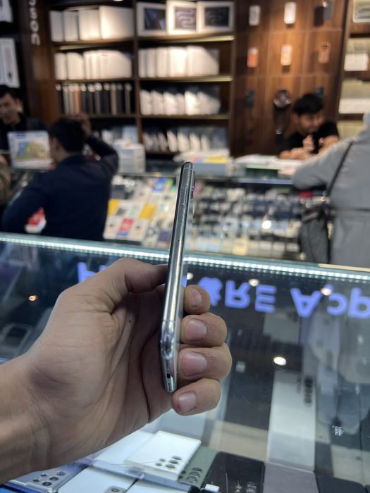 iPhone X 64 arzonchiro