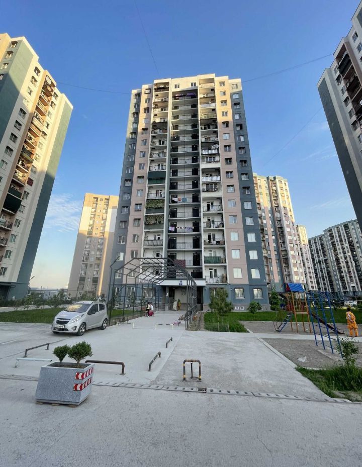 Срочно! Продажа. 3/5/16. Олмос махалла.