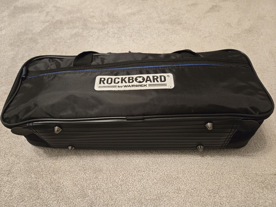 Pedalboard 4-7 pedale chitara Rockboard DUO 2.1 cu husa protectie