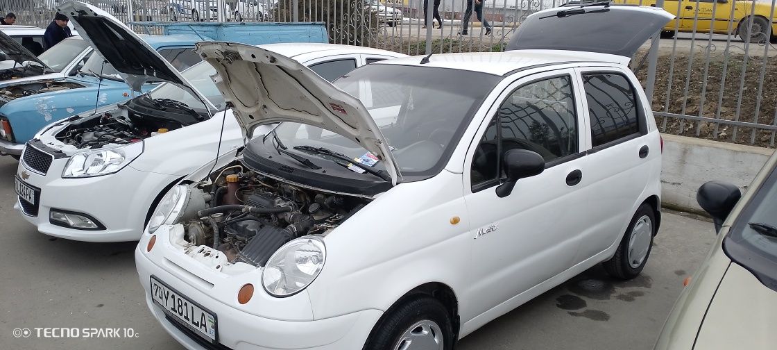 Mashina xolati yaxshi pul zarurligi uchun soteman halol mashina