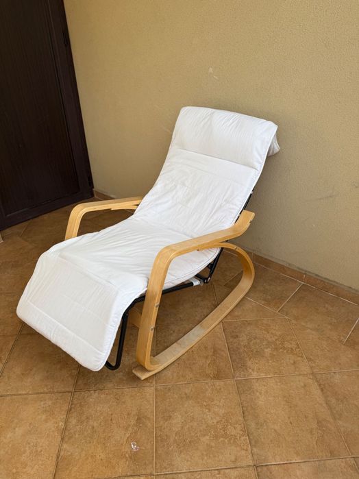 Люлеещ се стол / фотьойл / люлка