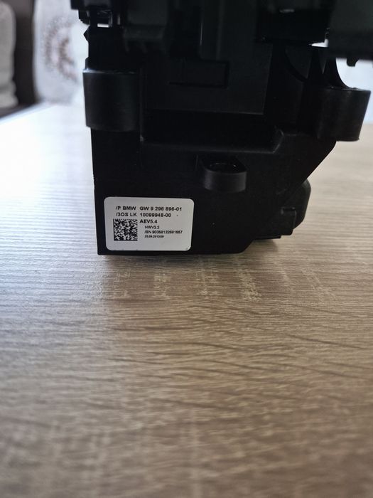 джойстик(скоростен лост) за bmw f30