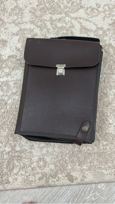 Продам срочно сумка планшет новый