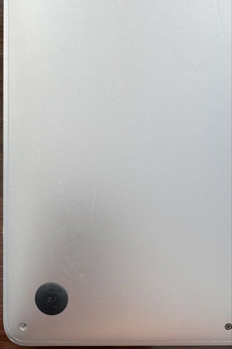 Stricat- Apple MacBook Pro 13” 2019