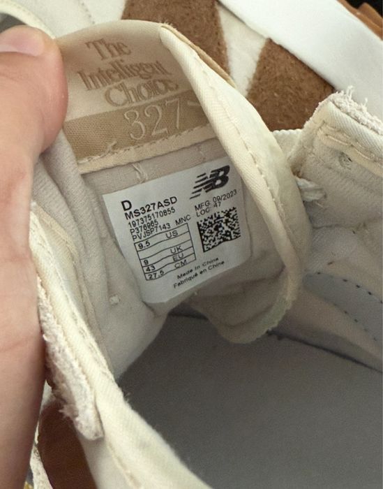 New Balance 327 bej cu maro marimea 43 noi originali