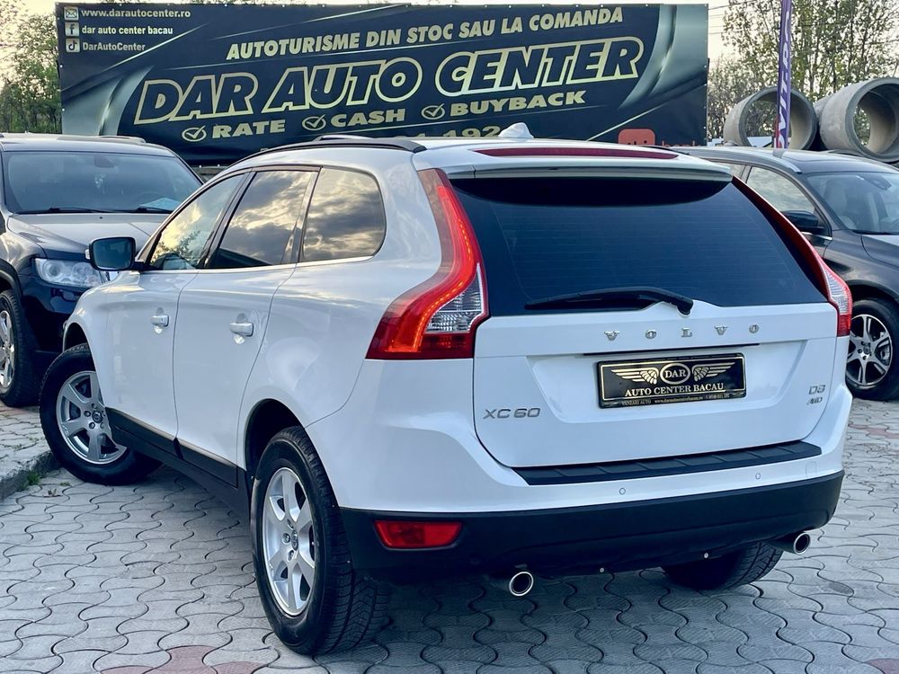 Volvo XC 60 2.4 AWD(4x4) Automata/2012 RATE cu AVANS 0!GARANTIE!