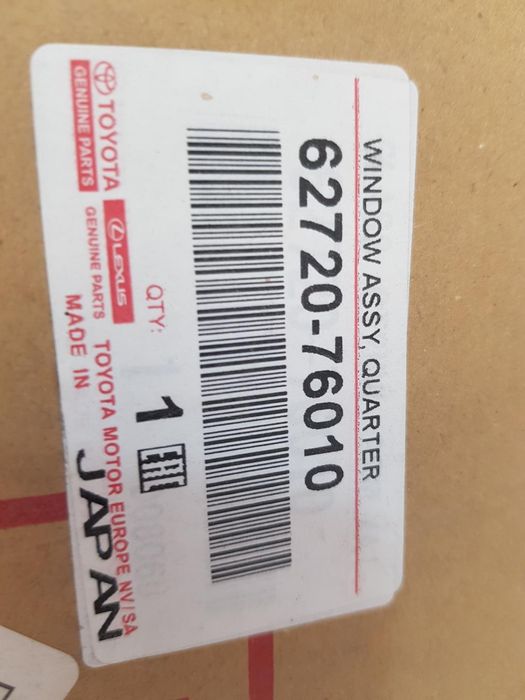 Geam fix dreapta spate Lexus CT200h dupa 2011 NOU OE