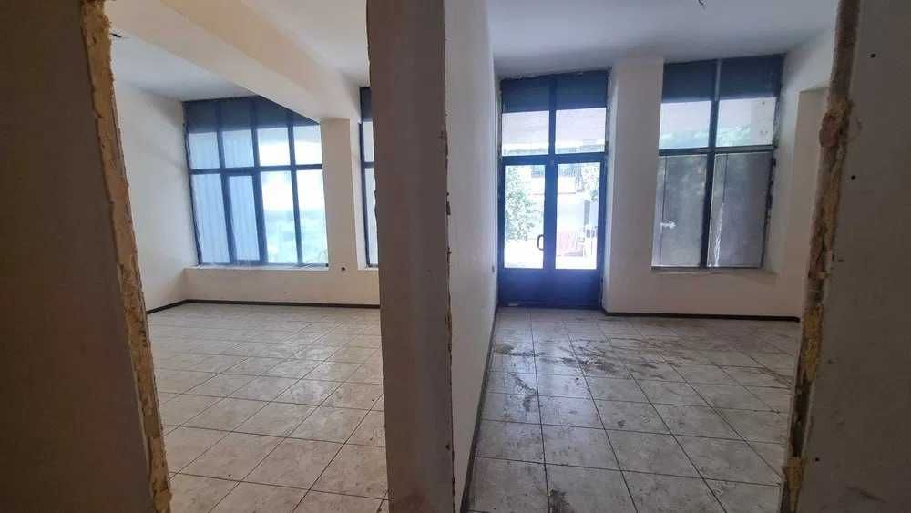 Сдаётся в аренду здание в отличной локации — всего за 7 000$!
