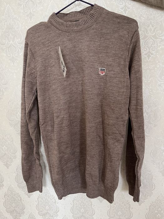 Новый мужской свитер