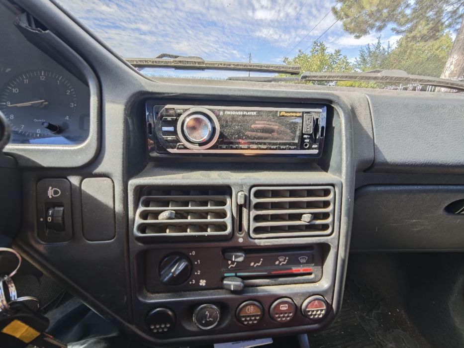 Peugeot/Пежо 106 бензин 1.1 1992г