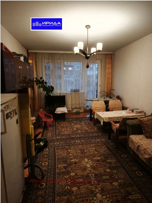 Тристаен апартамент в Надежда 1