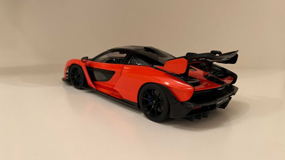 Macheta McLaren Senna AUTOart 1:18
