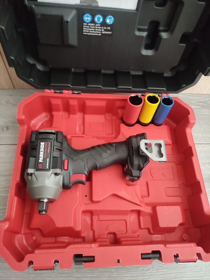 Bormasina pistol de impact Parkside Performance 20 V 600 Nm