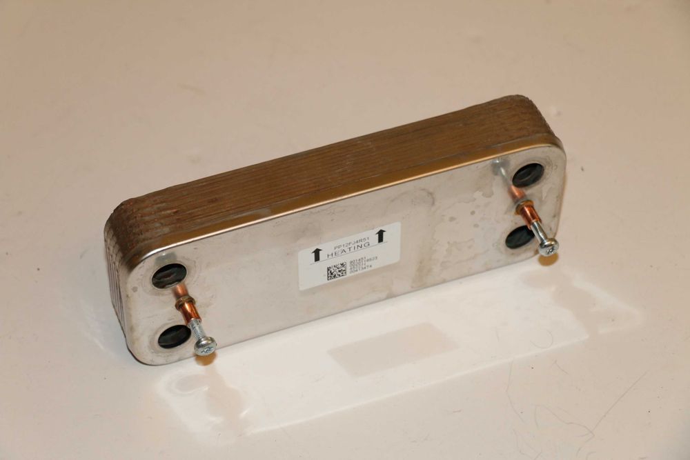 Schimbator de caldura secundar in placi centrala Protherm Lynx 24 kw