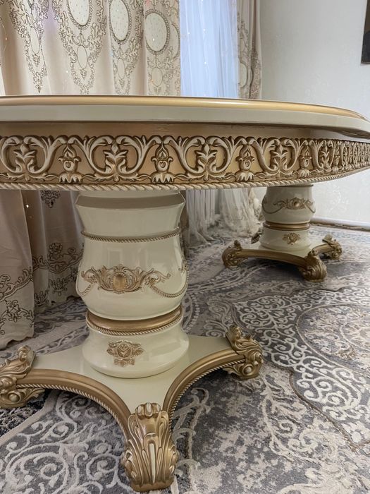 Стол 2,50-3,0 метра