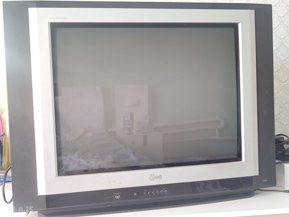 Телевизор LG 2008