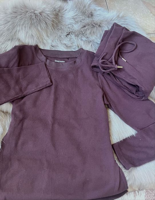 Дамска зимна пижама с подарък лента за глава