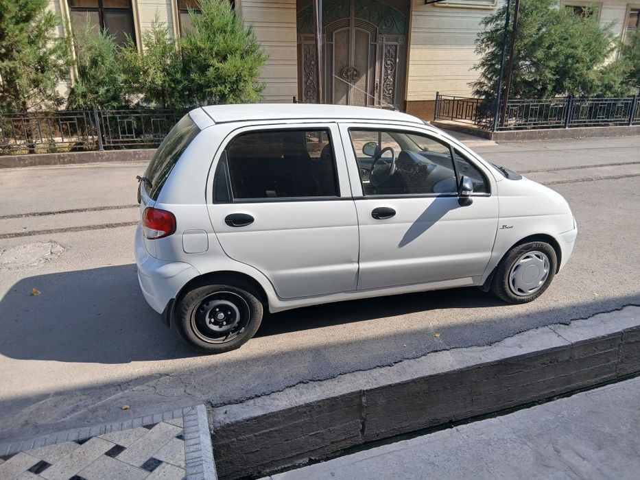 2018  best sotiladi