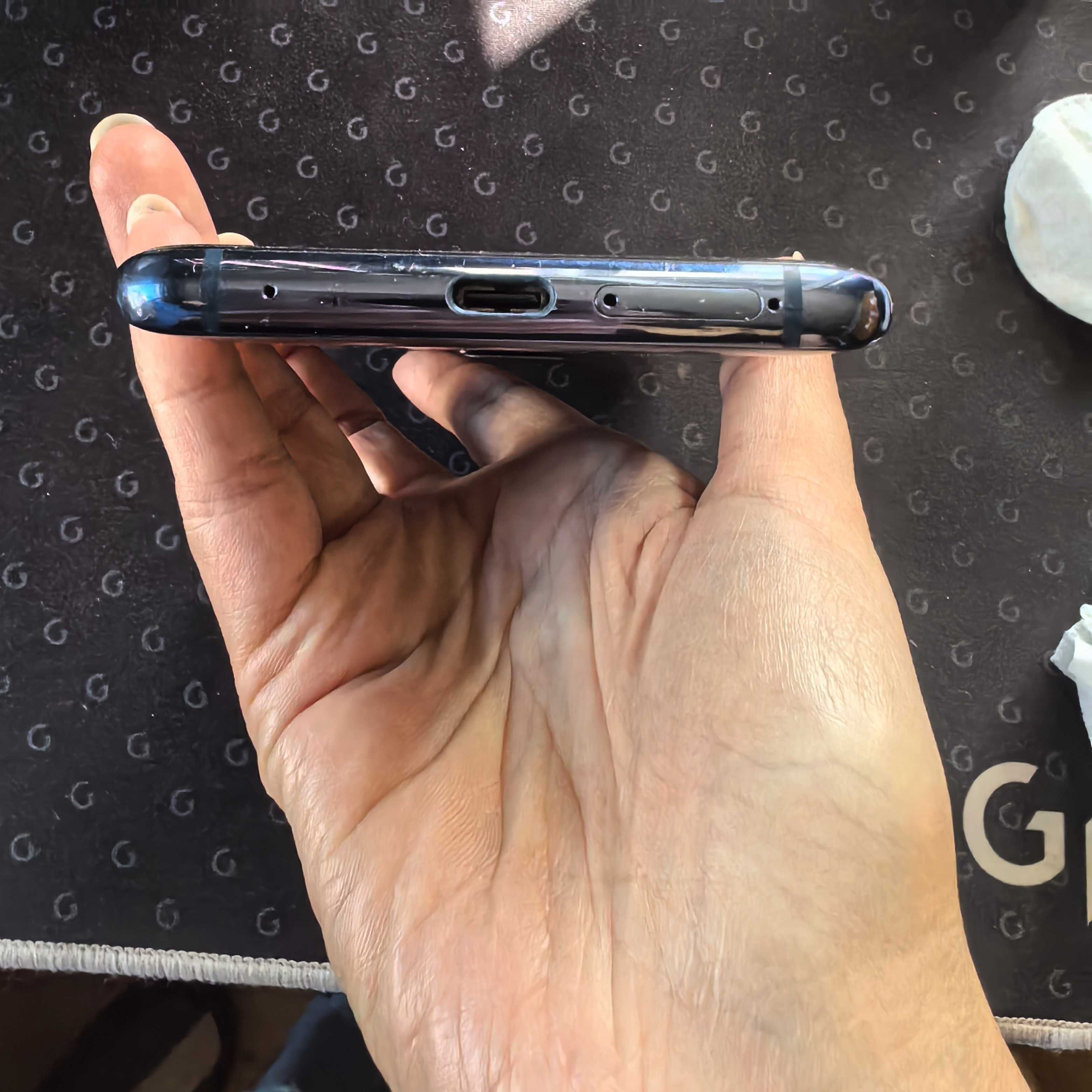Huawei Mate 20 Pro Midnight Blue