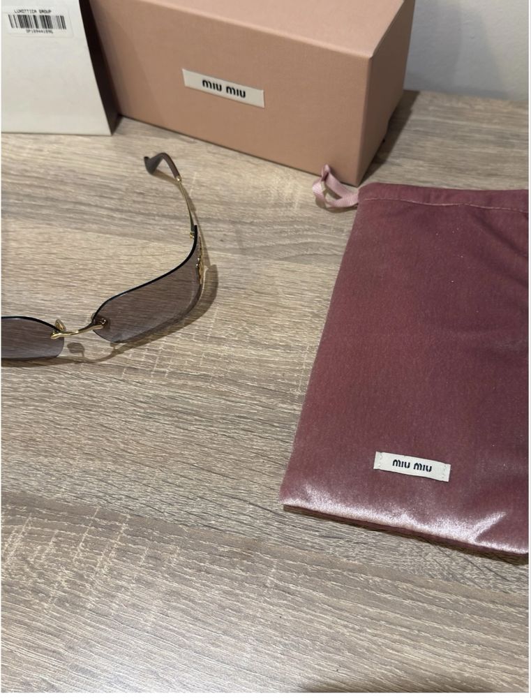 Miu Miu оригинални слънчеви очила