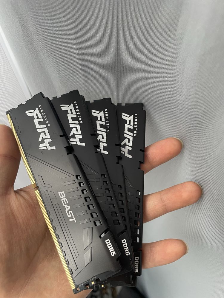 DDR5 128gb 32x4 ОЗУ Kingston fury RAM оперативная память
