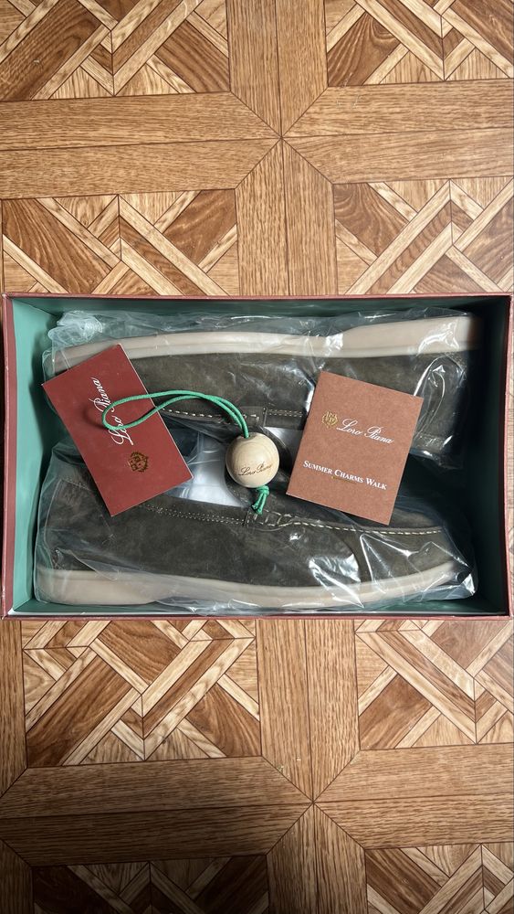 Loro Piana Lux 1:1 43 размера почти Новые