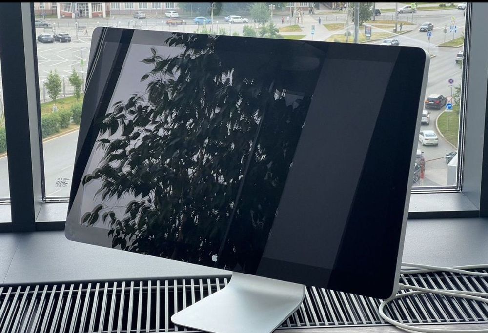 Apple thunderbolt display a1407, + адаптер type C